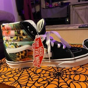 Tropical sk8 hi Vans